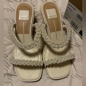 Dolce vita pearl low wide heel